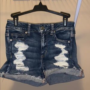 America Eagle light washed distressed shorts